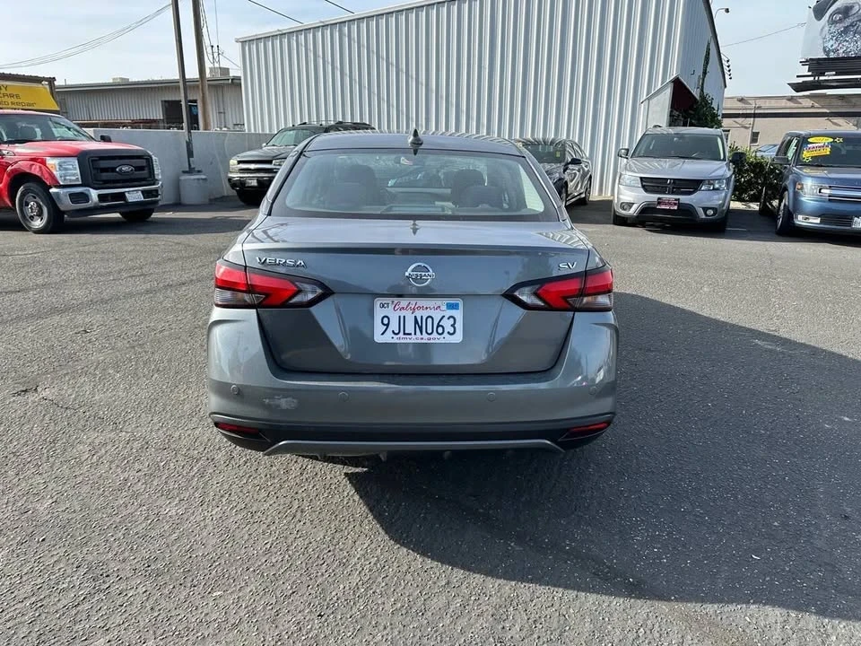 2021 Nissan Versa - Image 8 of 19