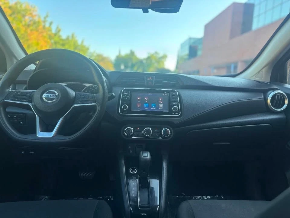 2021 Nissan Versa - Image 12 of 15