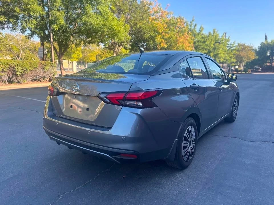 2021 Nissan Versa - Image 3 of 15