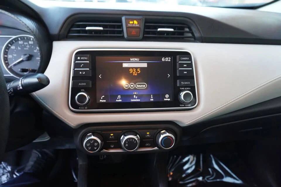 2021 Nissan Versa - Image 20 of 20