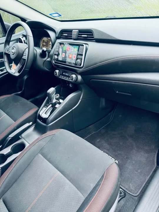 2021 Nissan Versa - Image 2 of 10