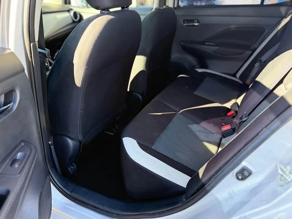 2021 Nissan Versa - Image 5 of 8