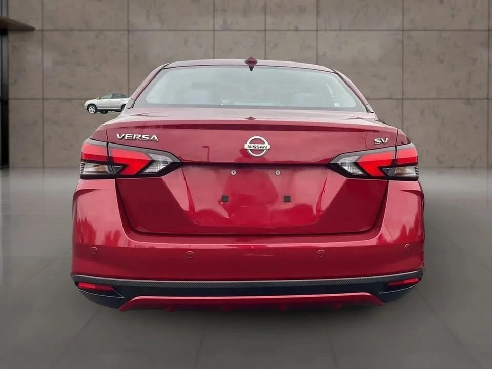 2021 Nissan Versa - Image 4 of 17