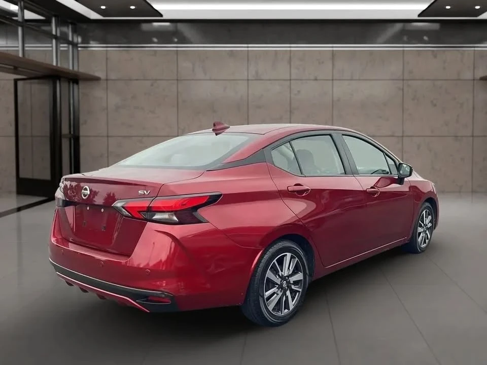 2021 Nissan Versa - Image 5 of 17