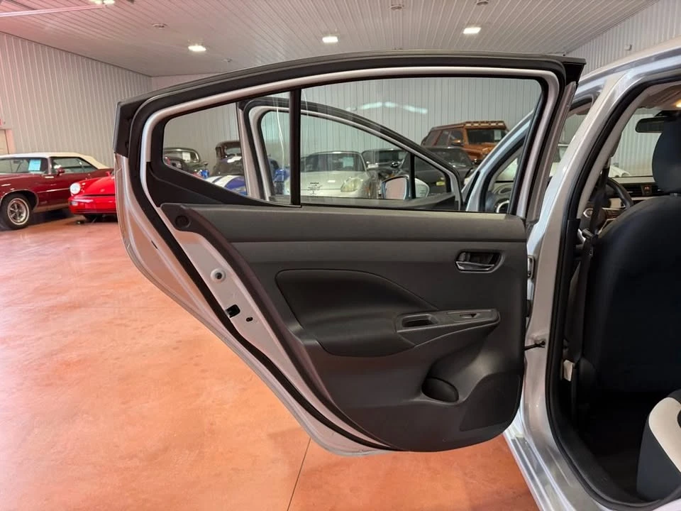 2021 Nissan Versa - Image 15 of 20