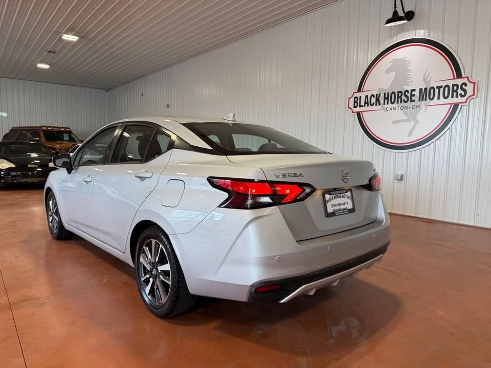 2021 Nissan Versa - Image 10 of 20