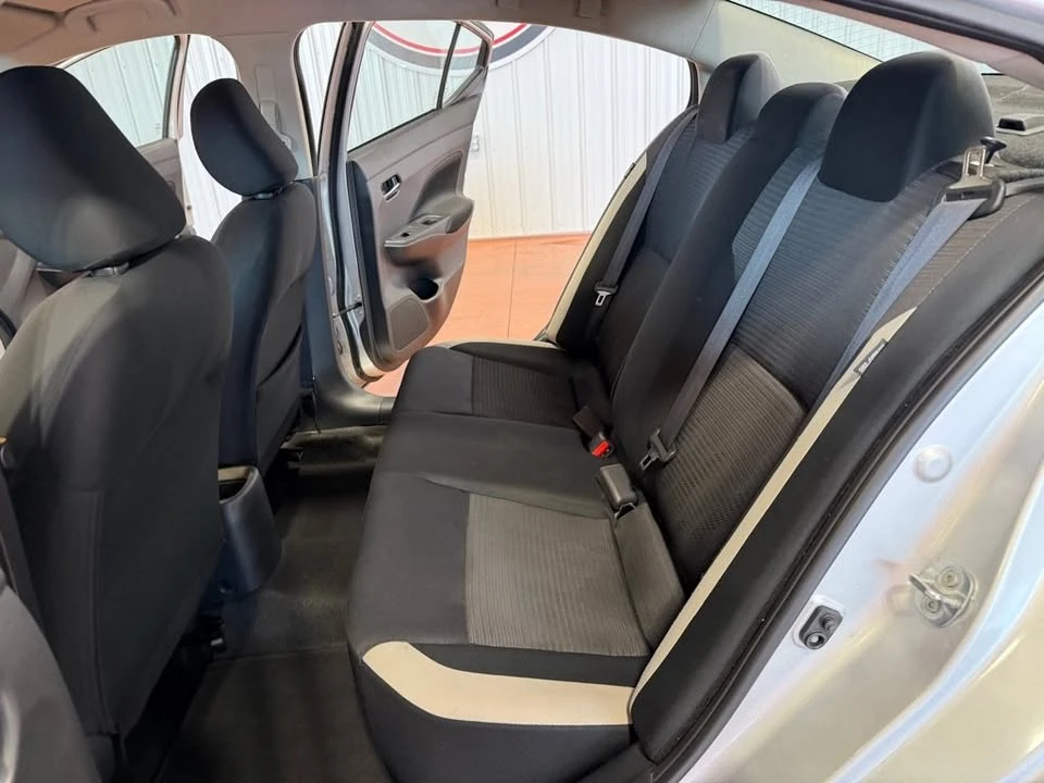 2021 Nissan Versa - Image 16 of 20