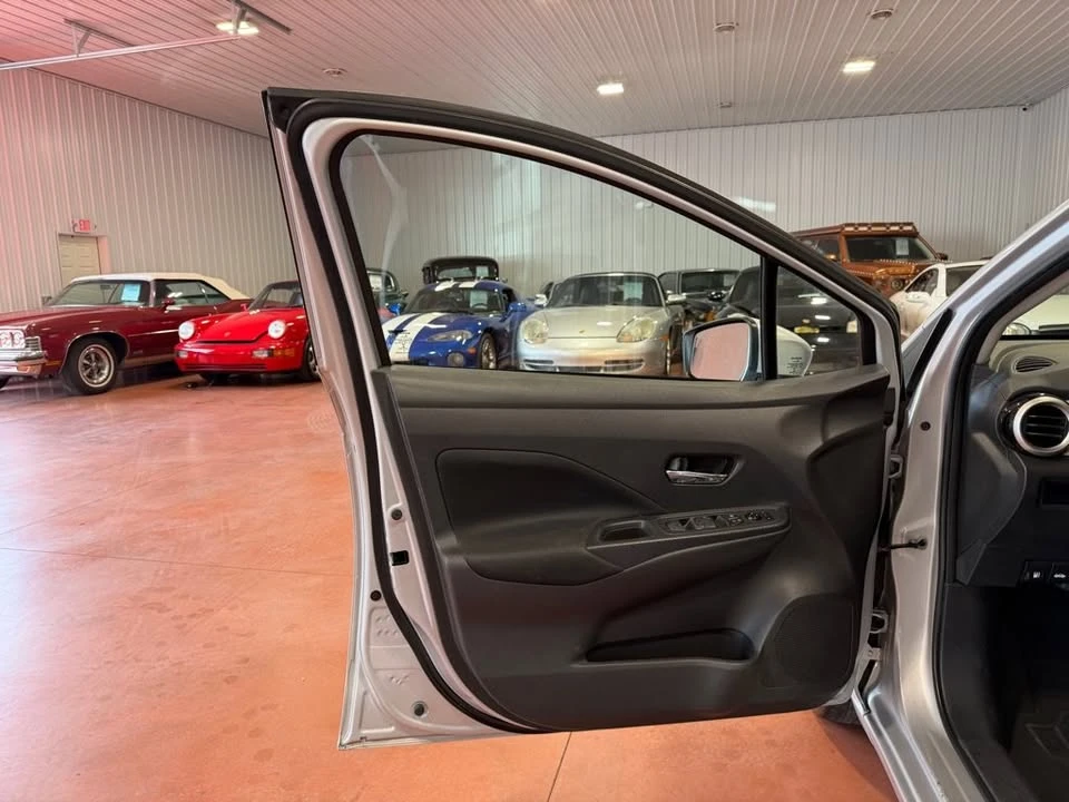 2021 Nissan Versa - Image 12 of 20