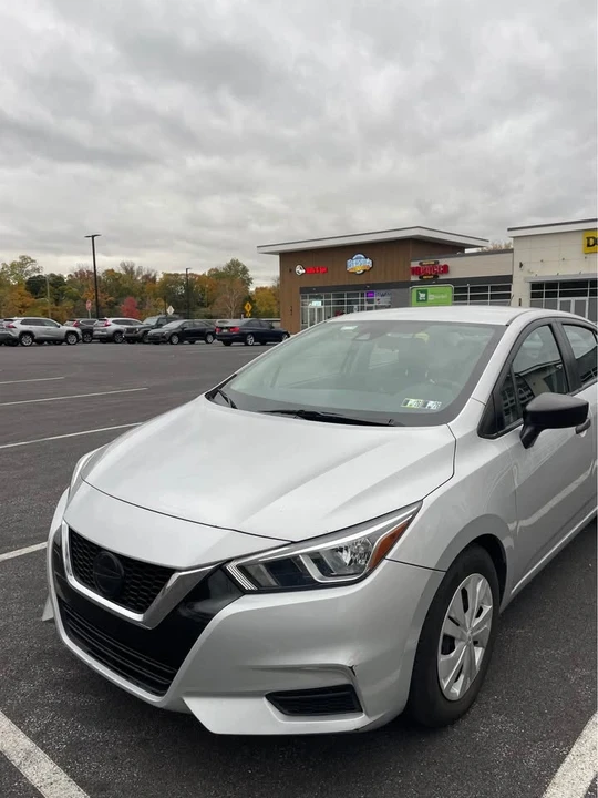 2021 Nissan Versa - Image 2 of 6