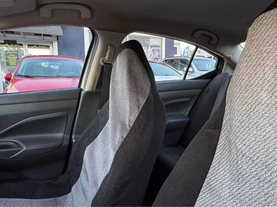 2021 Nissan Versa - Image 14 of 17