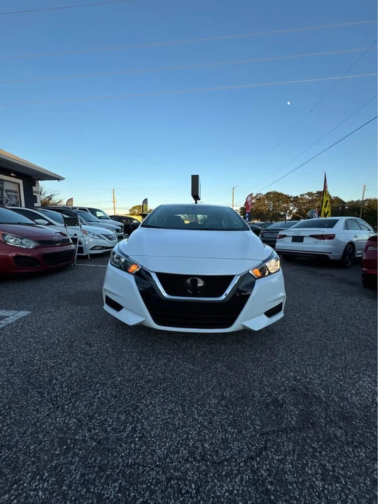 2021 Nissan Versa - Image 3 of 17