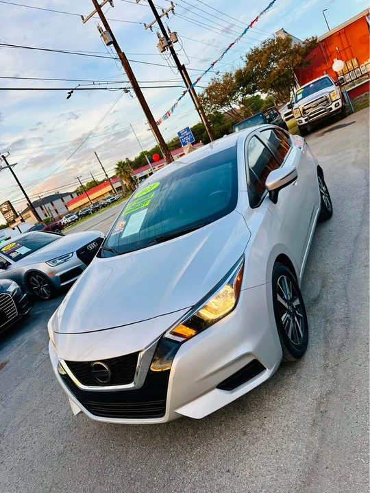 2021 Nissan Versa - Image 14 of 15