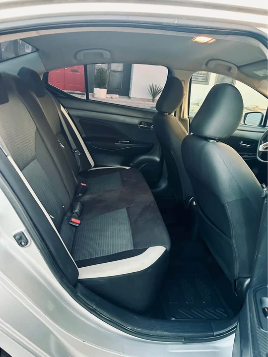 2021 Nissan Versa - Image 8 of 15