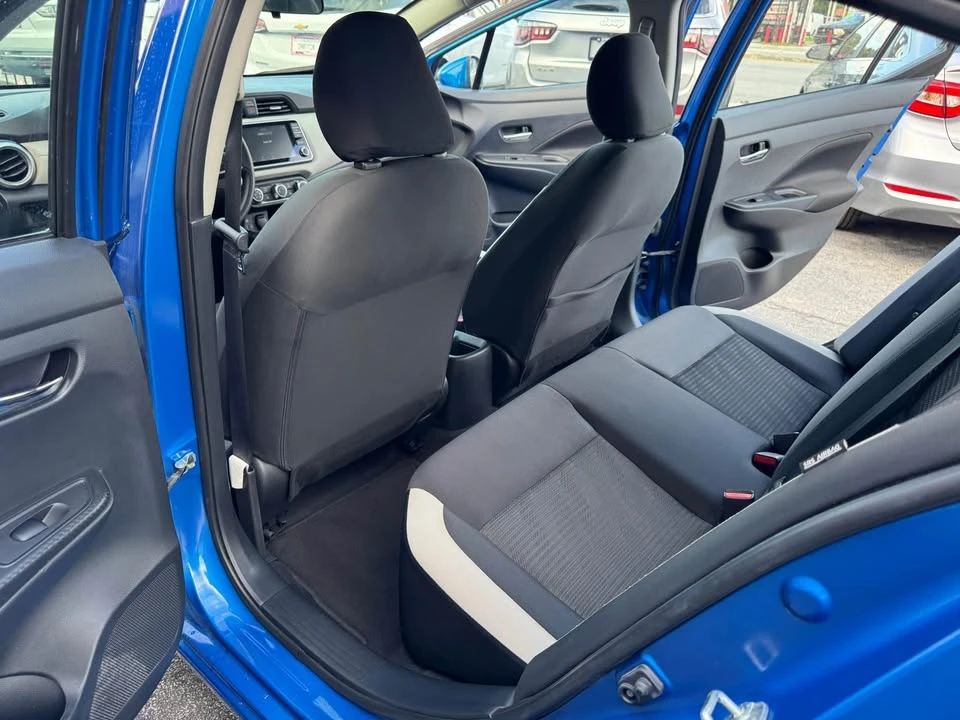 2021 Nissan Versa - Image 15 of 20