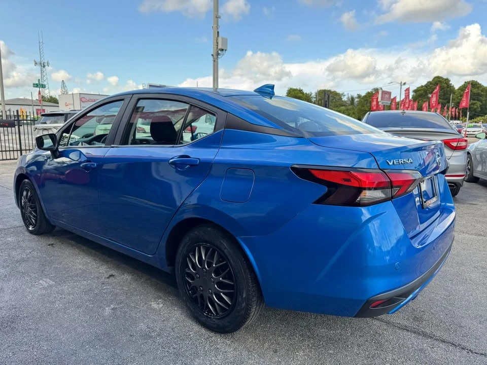 2021 Nissan Versa - Image 7 of 20
