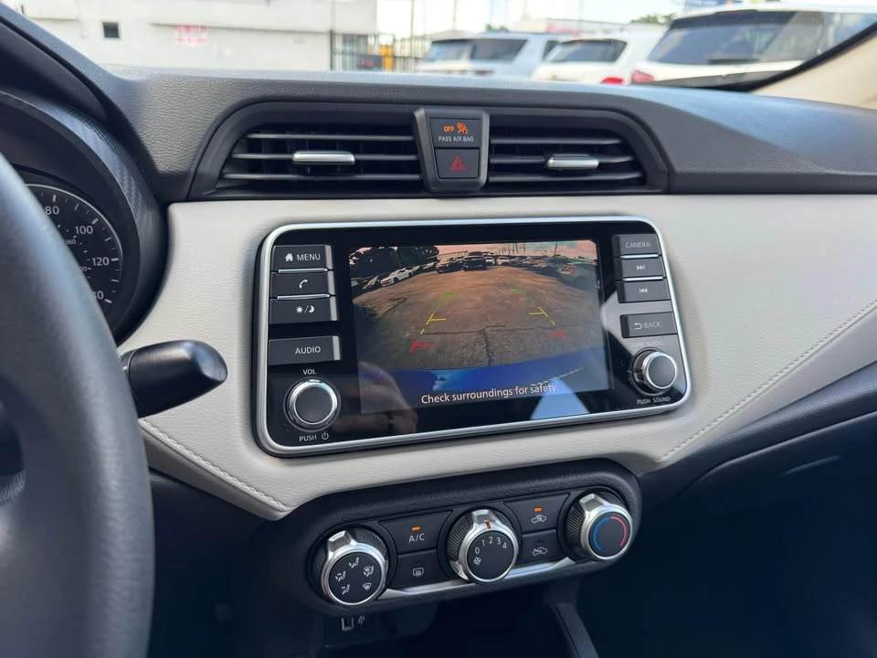 2021 Nissan Versa - Image 13 of 20