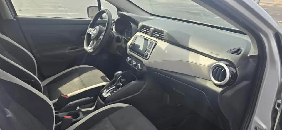 2021 Nissan Versa - Image 7 of 11