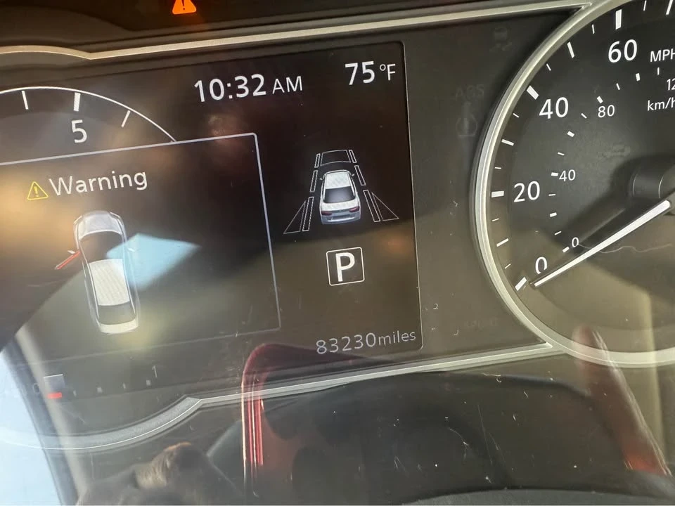 2021 Nissan Versa - Image 10 of 15