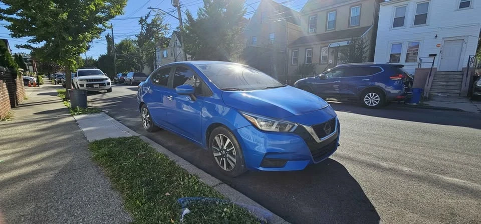 2021 Nissan Versa - Image 8 of 12