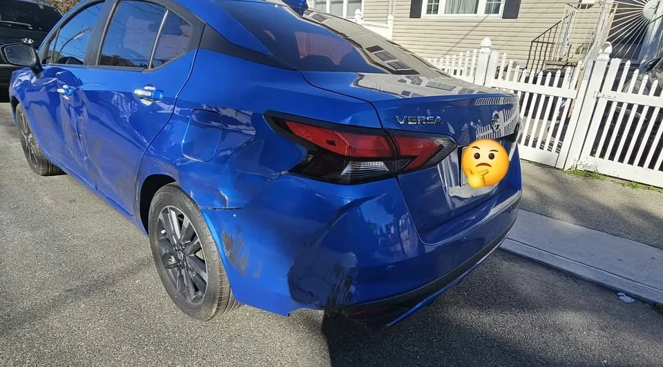 2021 Nissan Versa - Image 10 of 12