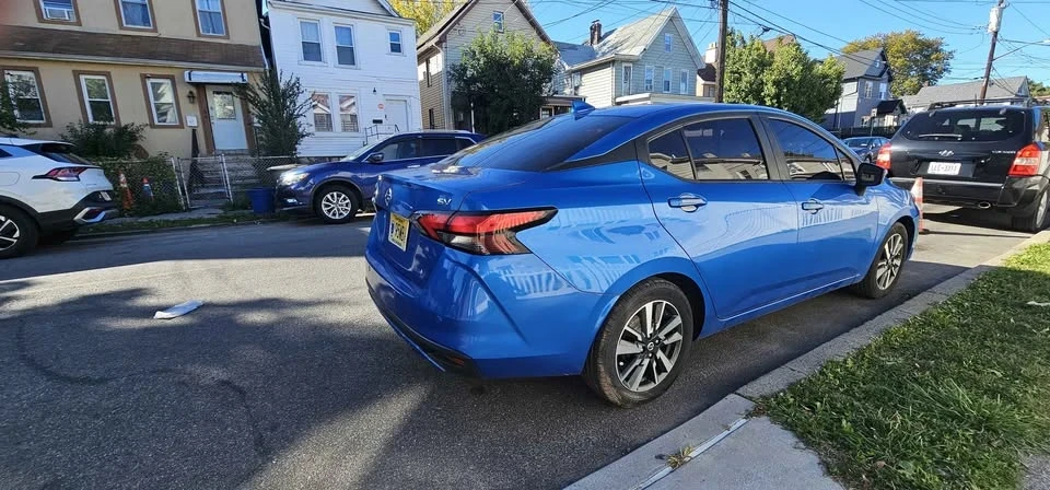 2021 Nissan Versa - Image 6 of 12