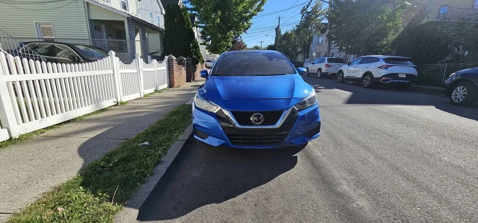 2021 Nissan Versa - Image 9 of 12