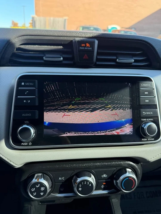 2021 Nissan Versa - Image 15 of 15