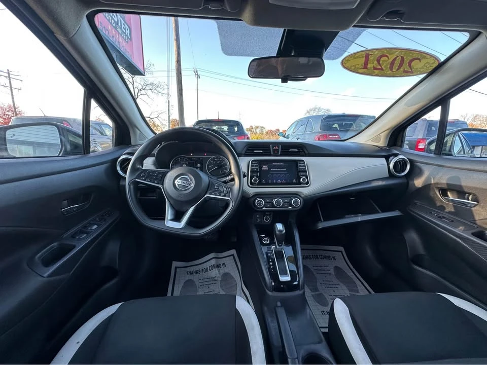 2021 Nissan Versa - Image 9 of 11