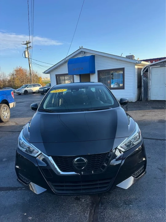 2021 Nissan Versa - Image 3 of 11