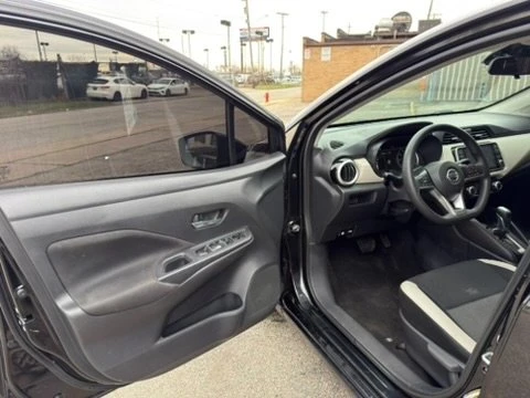 2021 Nissan Versa - Image 19 of 20