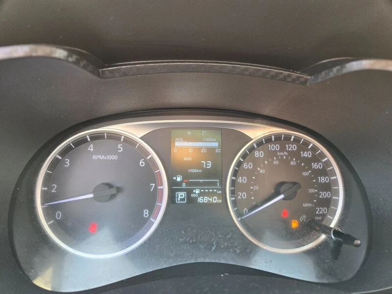 2021 Nissan Versa - Image 10 of 19