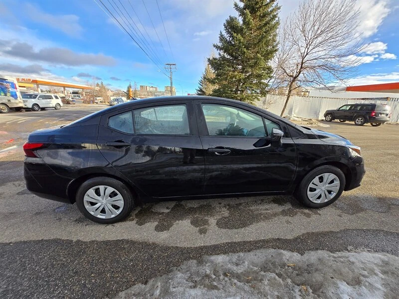 2021 Nissan Versa - Image 8 of 19