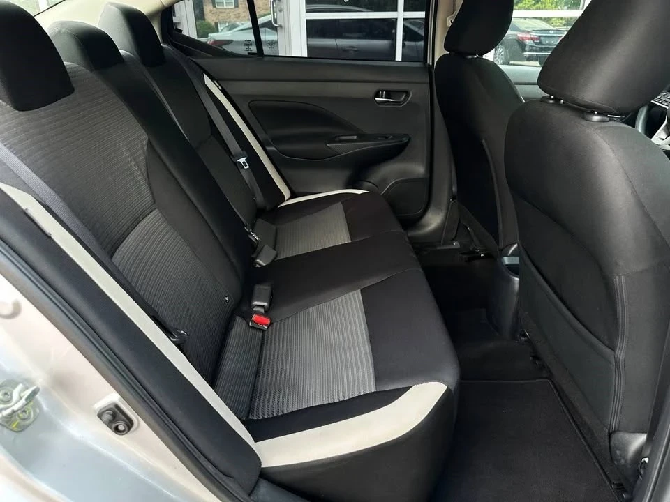 2021 Nissan Versa - Image 16 of 20