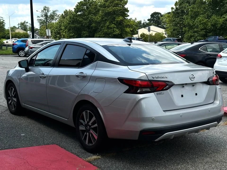 2021 Nissan Versa - Image 6 of 20