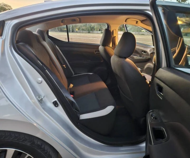 2021 Nissan Versa - Image 7 of 7