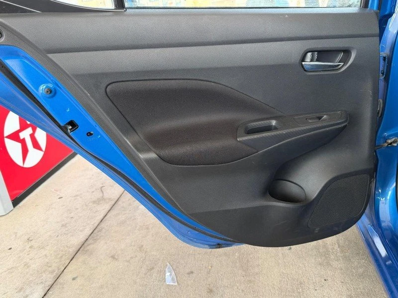 2021 Nissan Versa - Image 10 of 13