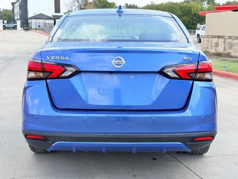 2021 Nissan Versa - Image 5 of 13