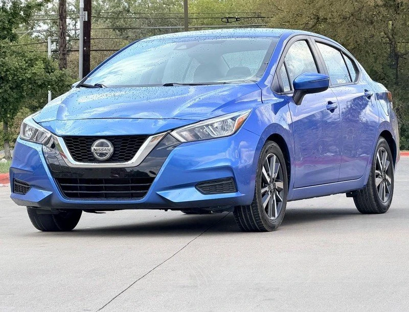 2021 Nissan Versa - Image 2 of 13