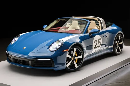 2021 Porsche 911 Targa 4S Heritage Design Edition