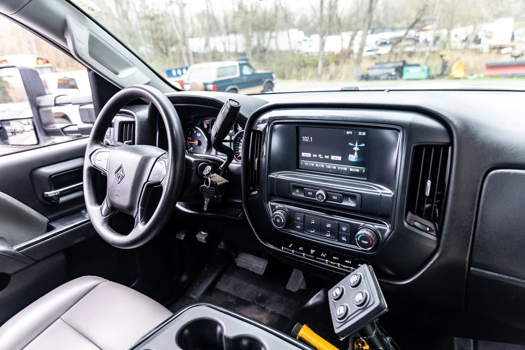 2021 International Harvester Pickup - Image 17 of 21