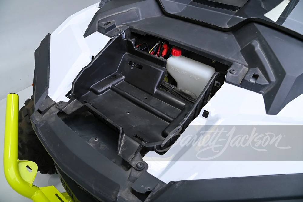 2021 Polaris - Image 2 of 31