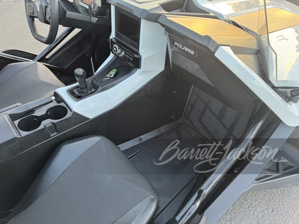 2021 Polaris Slingshot - Image 7 of 13