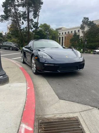 2021 Porsche 718 Cayman S - Image 7 of 10