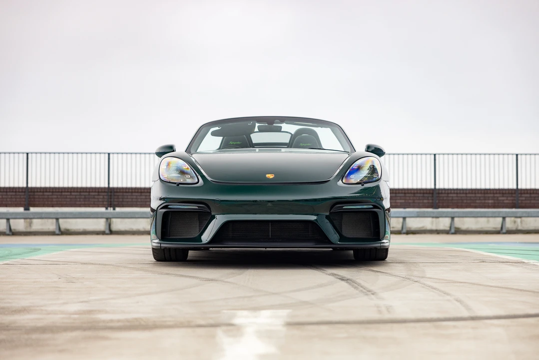 2021 Porsche 718 Boxster Spyder - Image 3 of 31