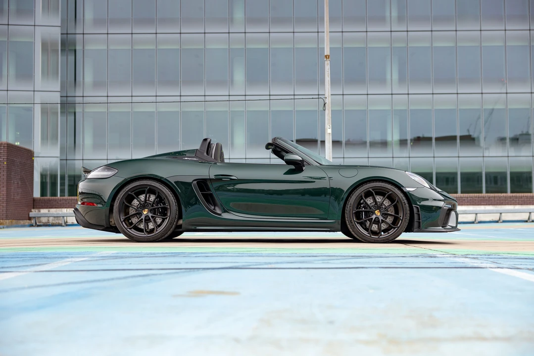 2021 Porsche 718 Boxster Spyder - Image 5 of 31