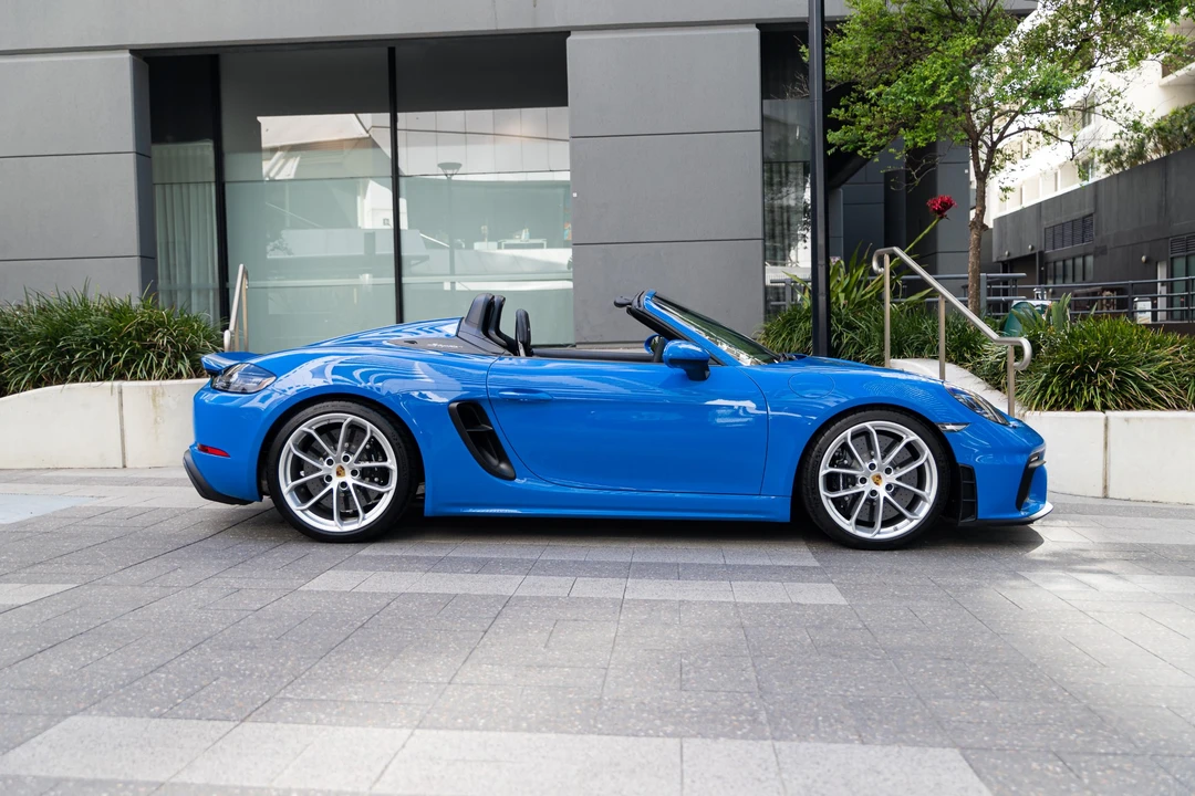 2021 Porsche 718 Boxster Spyder - Image 5 of 31