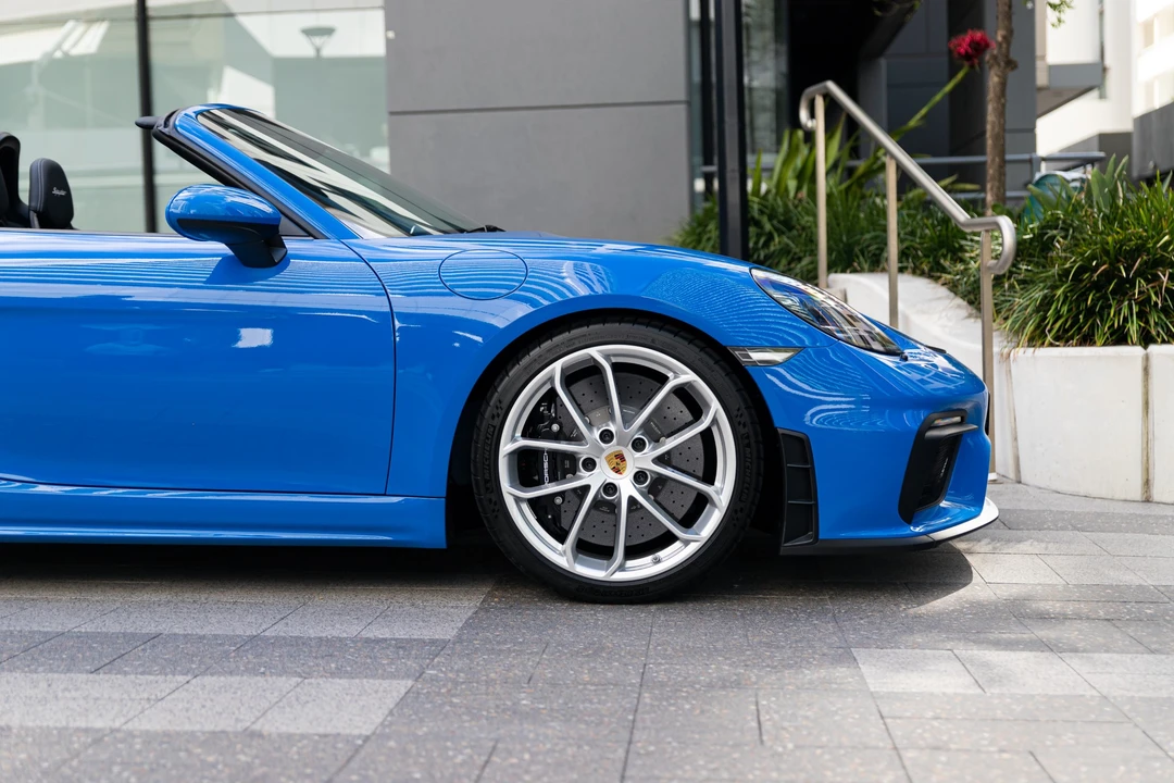 2021 Porsche 718 Boxster Spyder - Image 12 of 31