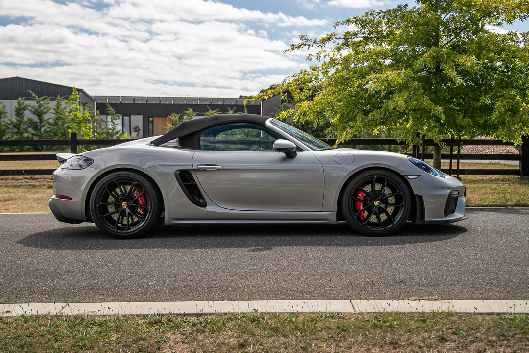 2021 Porsche 718 Boxster Spyder - Image 20 of 31