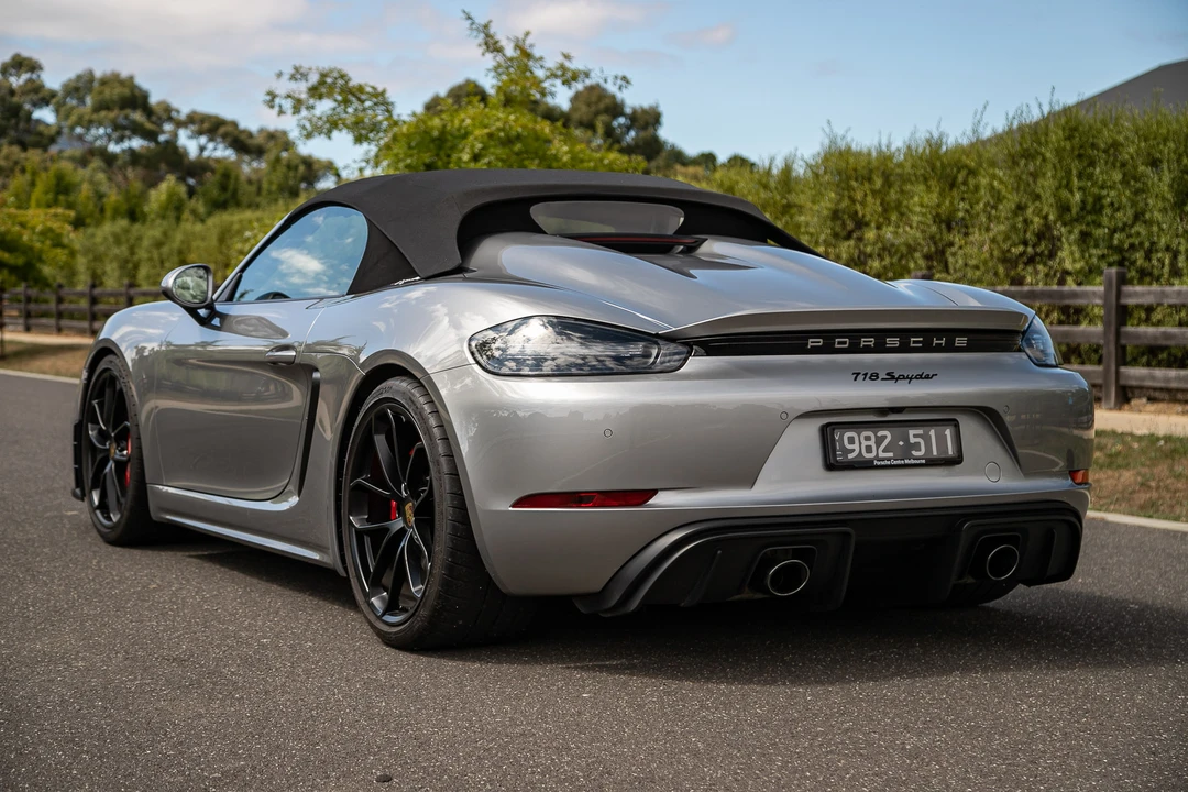 2021 Porsche 718 Boxster Spyder - Image 14 of 31