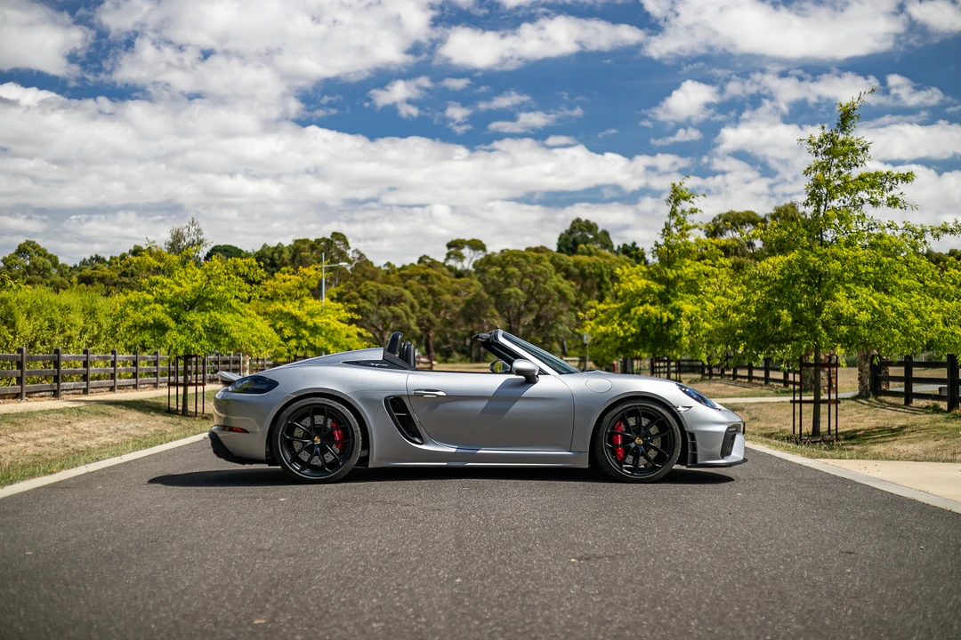 2021 Porsche 718 Boxster Spyder - Image 18 of 31
